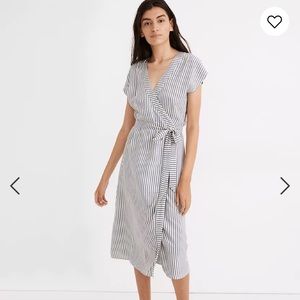 Madewell Striped Cap-Sleeve Wrap Dress AO329